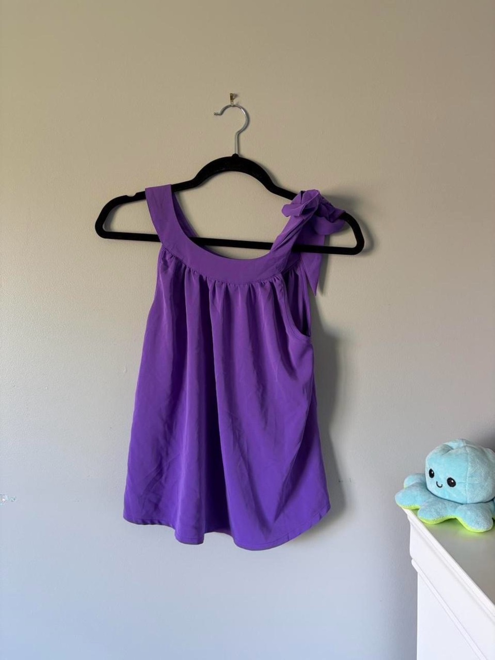 Women’s Purple One-Shoulder Bow Top